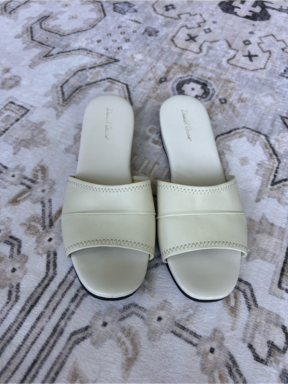 Danielle Green Cream Slide Sandals — Women's Padded Slip-On